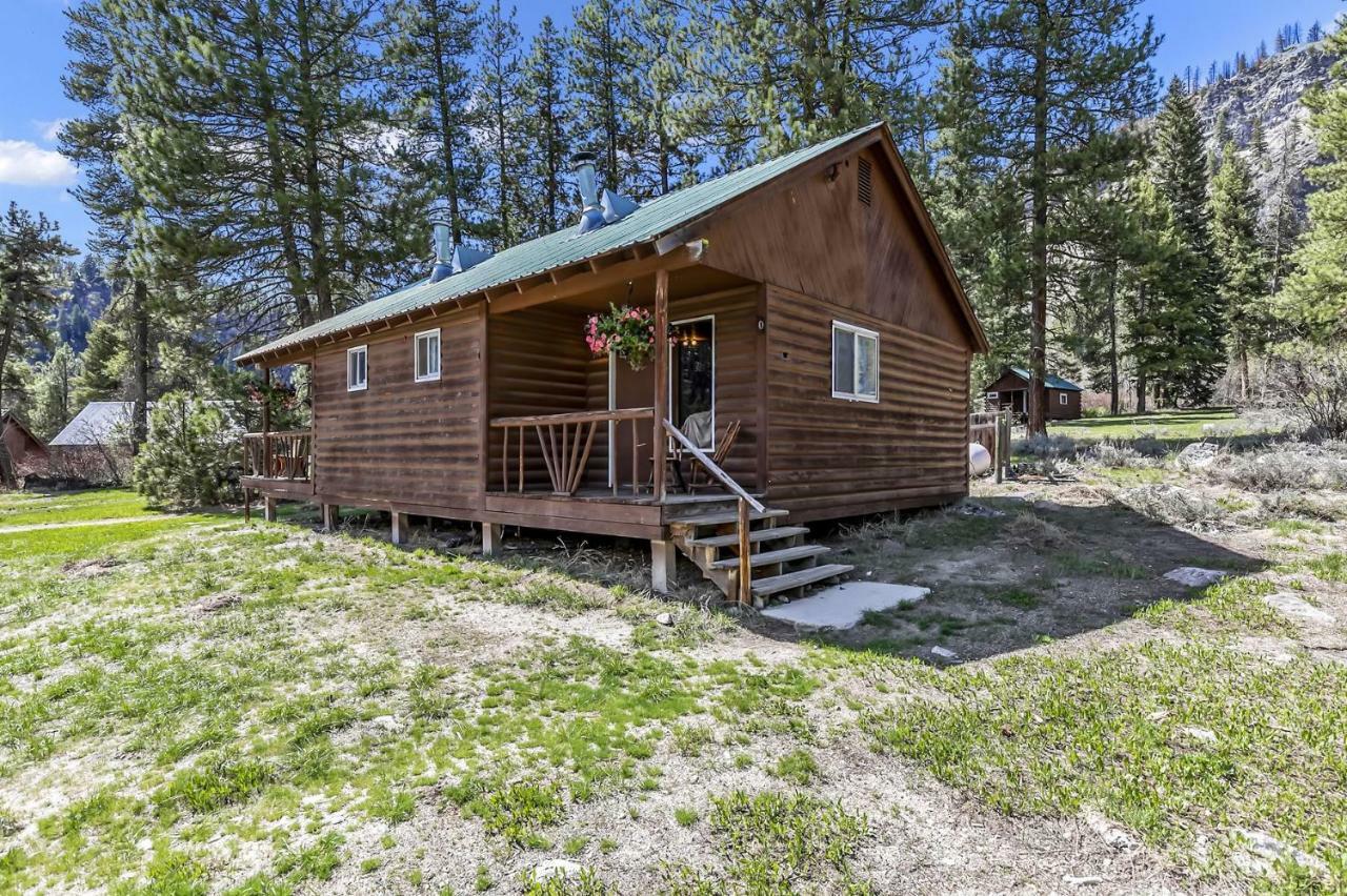 Sawtooth Lodge Stanley Esterno foto