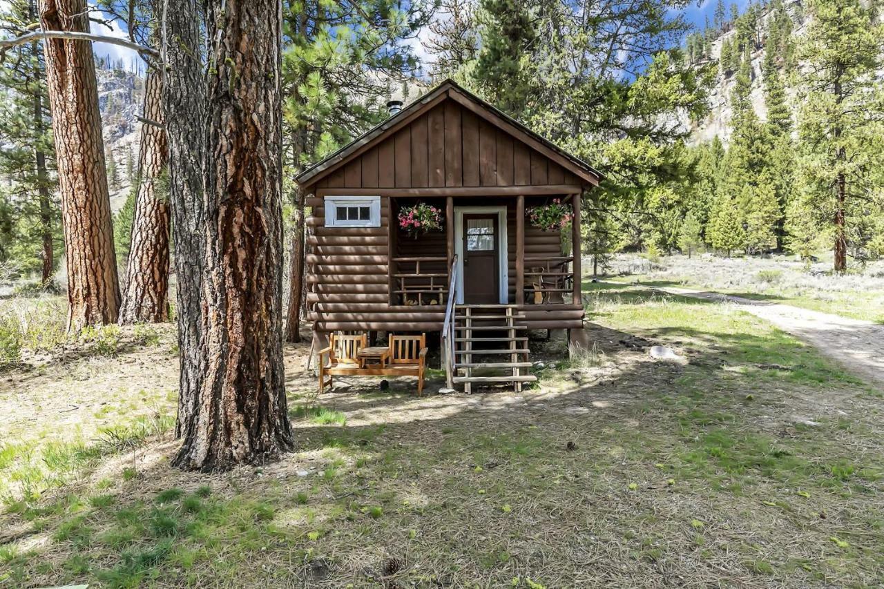 Sawtooth Lodge Stanley Esterno foto